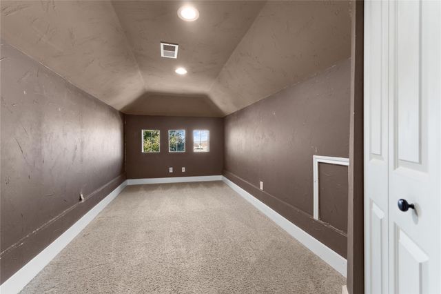 1011 Cadbury Lane, Forney, TX 75126