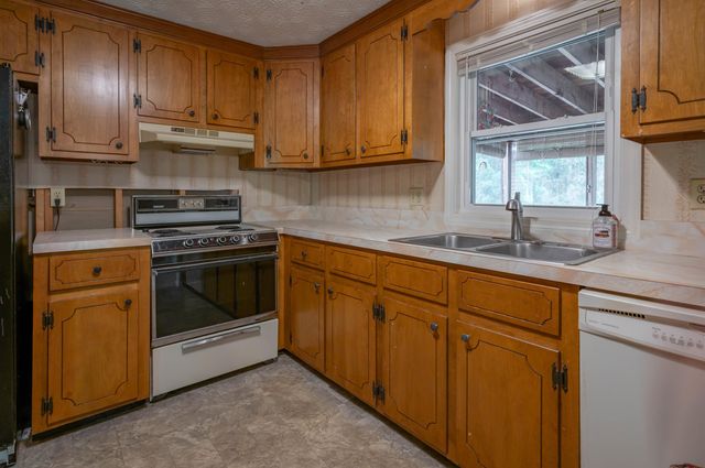 72 Back River Road, Merrimack, NH 03054
