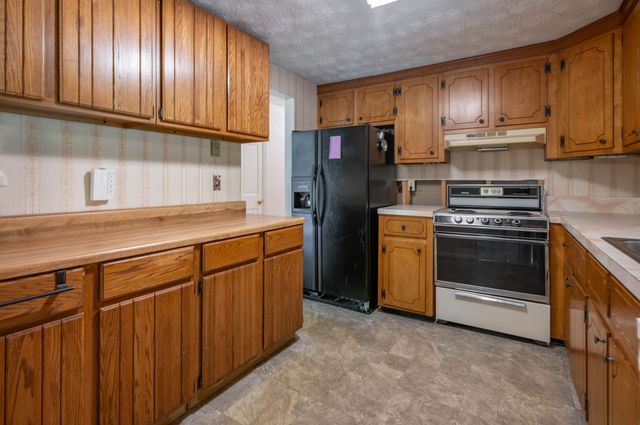 72 Back River Road, Merrimack, NH 03054