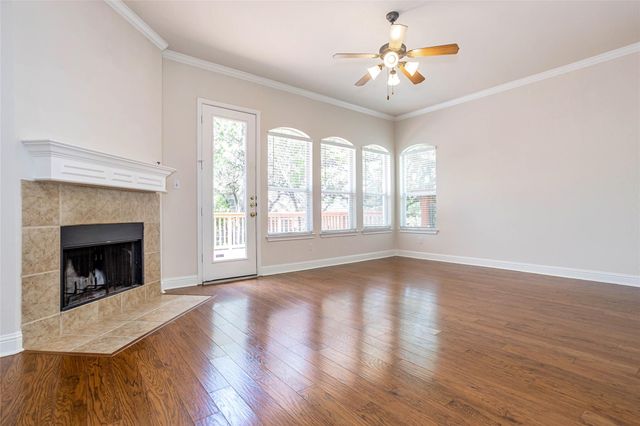 14524 American Kestrel DR, Austin, TX 78738