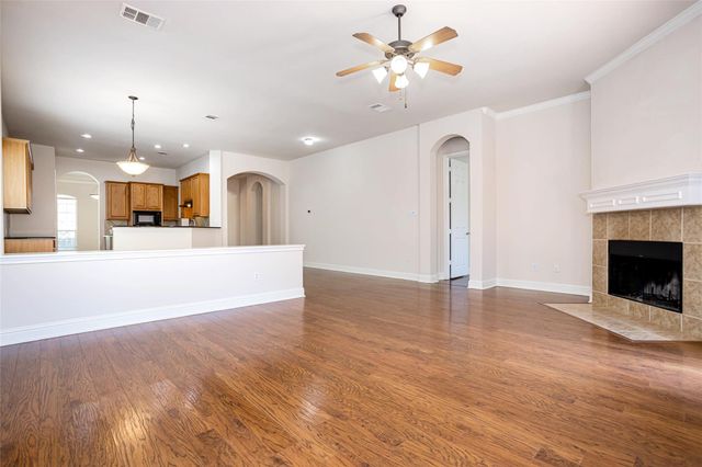 14524 American Kestrel DR, Austin, TX 78738