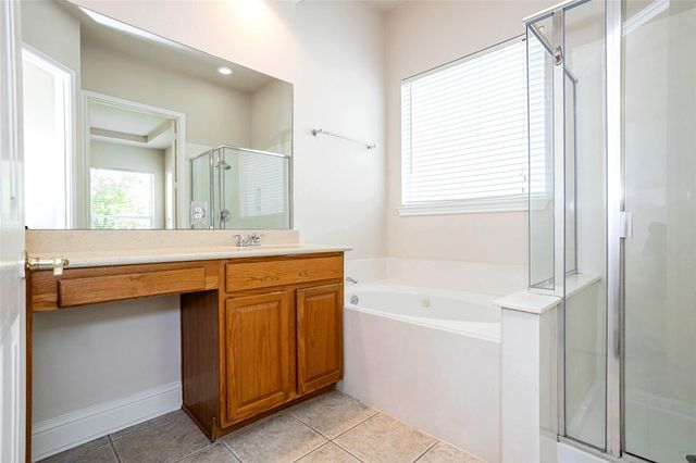 14524 American Kestrel DR, Austin, TX 78738