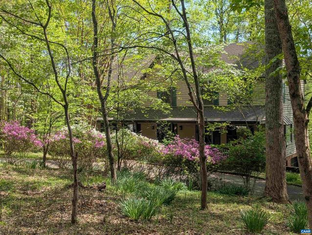2200 ROCKY RUN, Charlottesville, VA 22901