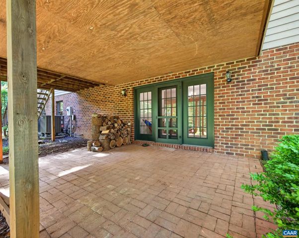 2200 ROCKY RUN, Charlottesville, VA 22901