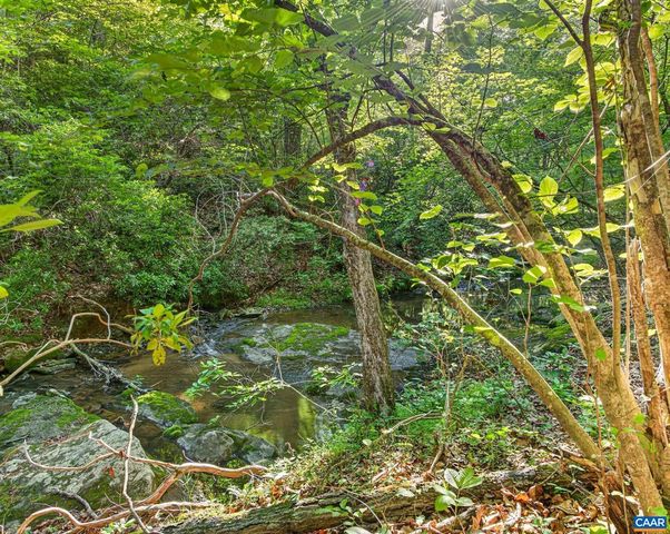 2200 ROCKY RUN, Charlottesville, VA 22901