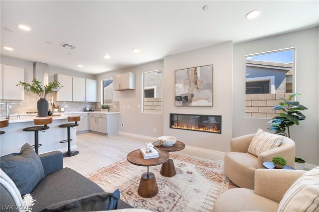 9229 Frazer Street, Las Vegas, NV 89166