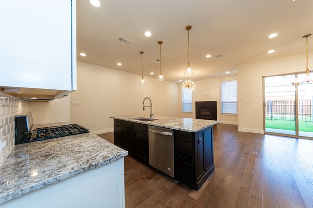 17704 Agave Lane, Dallas, TX 75252