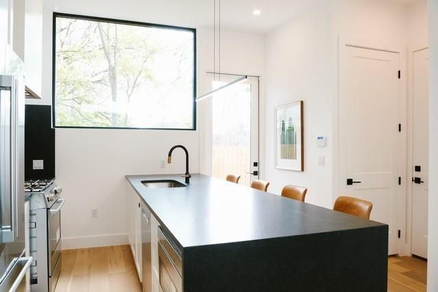 1604 Nash Ave B, Austin, TX 78704