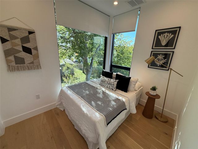 1604 Nash Ave B, Austin, TX 78704