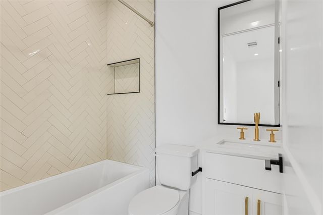 1604 Nash Ave B, Austin, TX 78704