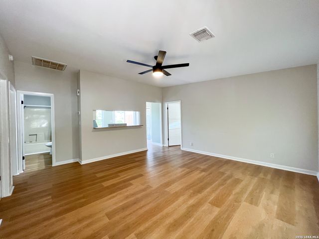 1440 LAURIE DR, Canyon Lake, TX 78133