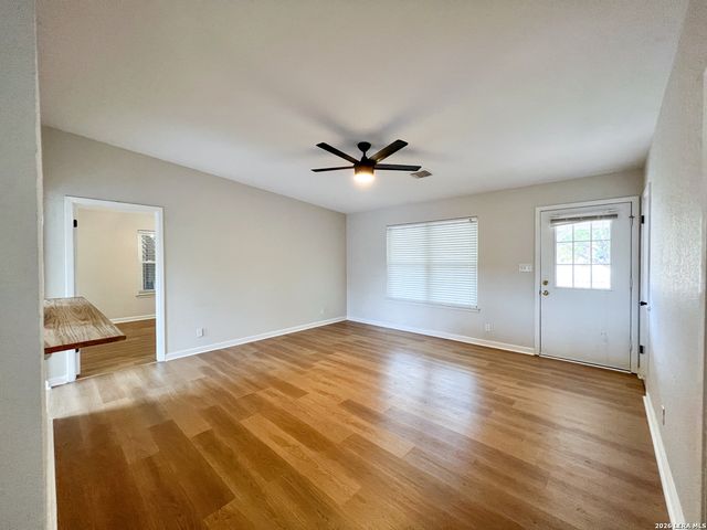 1440 LAURIE DR, Canyon Lake, TX 78133