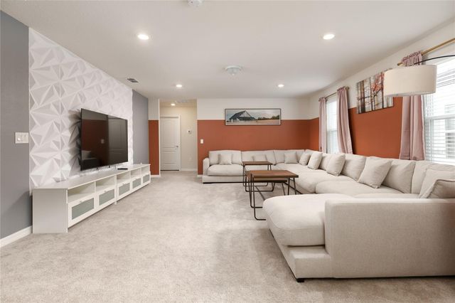 7208 OAKMOSS LOOP, Davenport, FL 33837