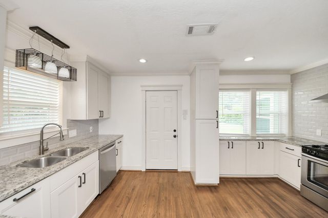 609 Reid Street, Houston, TX 77022
