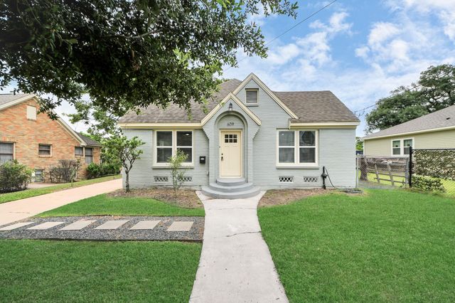609 Reid Street, Houston, TX 77022
