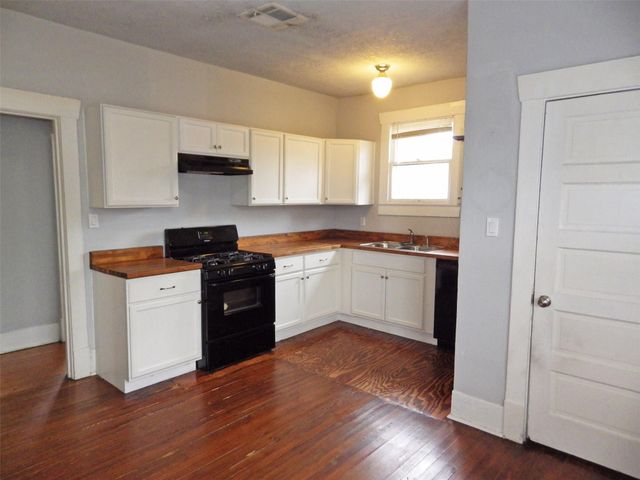 4322 Wilmer Street, Houston, TX 77003