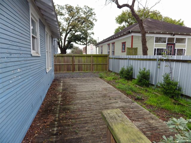 4322 Wilmer Street, Houston, TX 77003