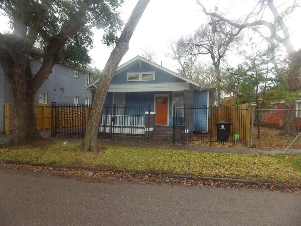 4322 Wilmer Street, Houston, TX 77003