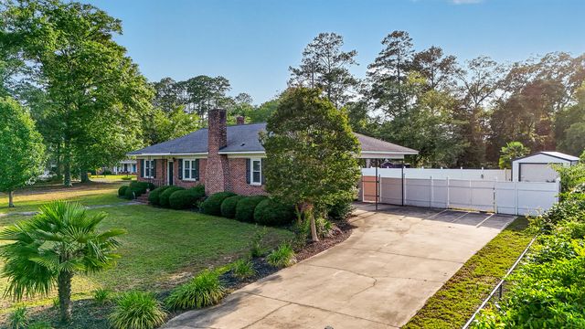 56 Woodlawn Terrace, Bamberg, SC 29003