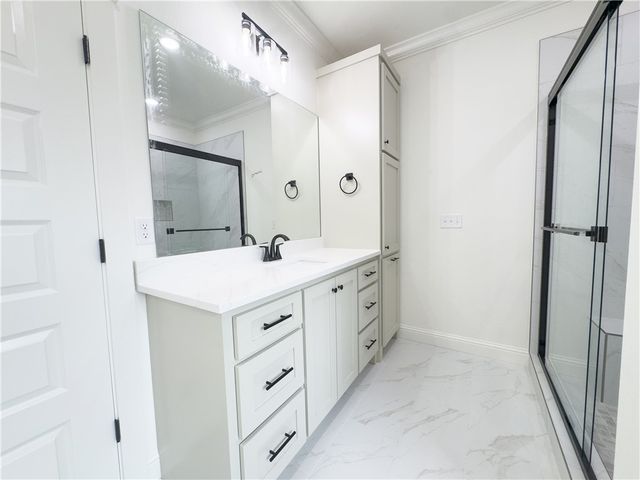 3 Chirnside Lane, Bella Vista, AR 72715