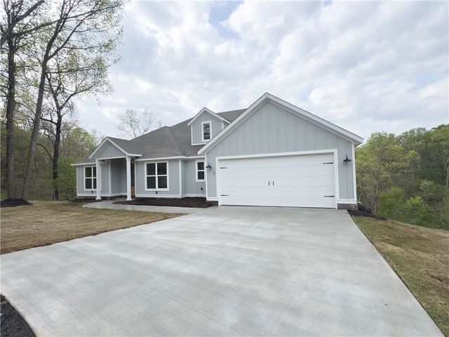 3 Chirnside Lane, Bella Vista, AR 72715
