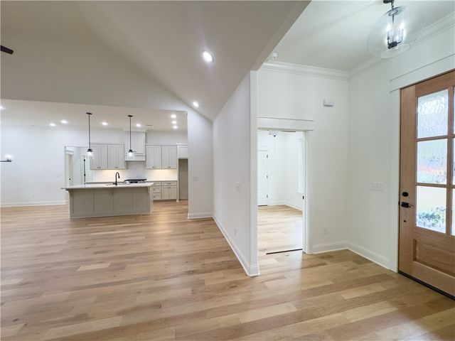 3 Chirnside Lane, Bella Vista, AR 72715