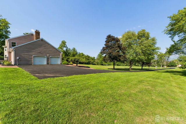 20 E Ridge Road E 20, Montgomery, NJ 08558