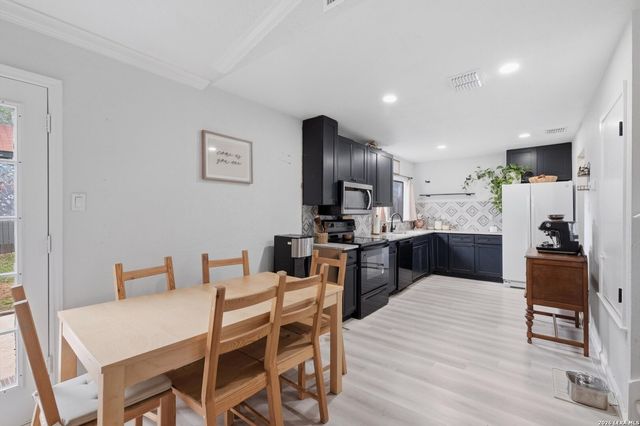 4013 Sun Harbour, San Antonio, TX 78244
