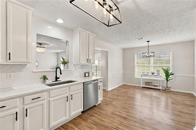 703 Country Grove Lane, Auburn, GA 30011