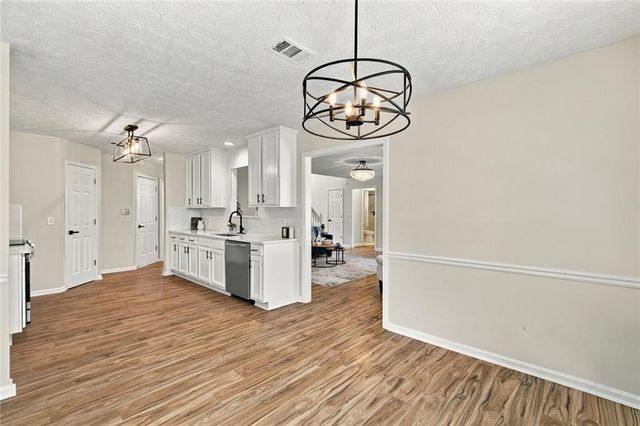 703 Country Grove Lane, Auburn, GA 30011