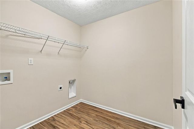 703 Country Grove Lane, Auburn, GA 30011