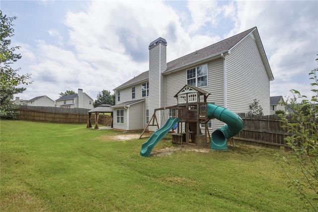 703 Country Grove Lane, Auburn, GA 30011