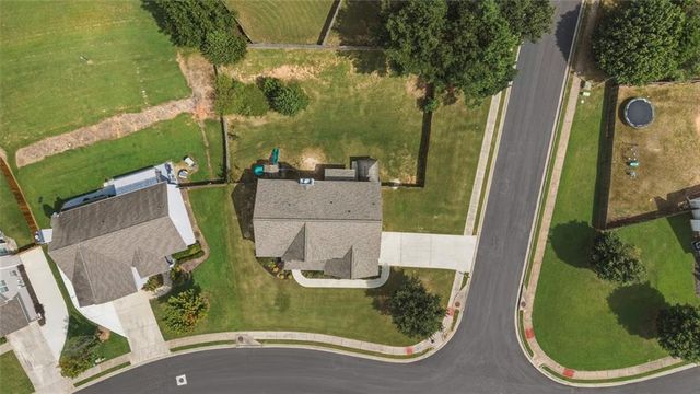 703 Country Grove Lane, Auburn, GA 30011