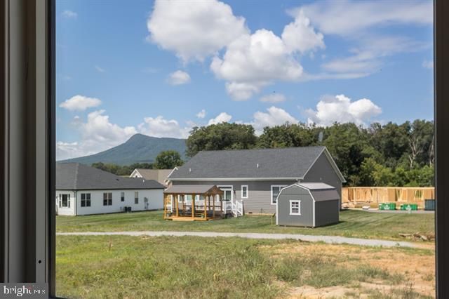 5125 RETRIEVER LN, Mcgaheysville, VA 22840