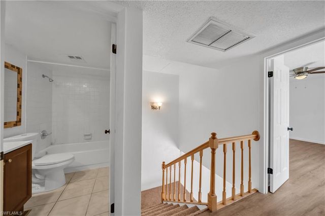 1444 Park Shore CIR # 4, Fort Myers, FL 33901