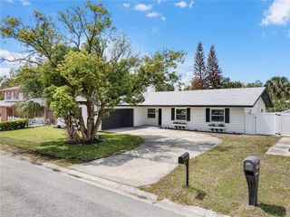 2829 ALOMA, Winter Park, FL 32792