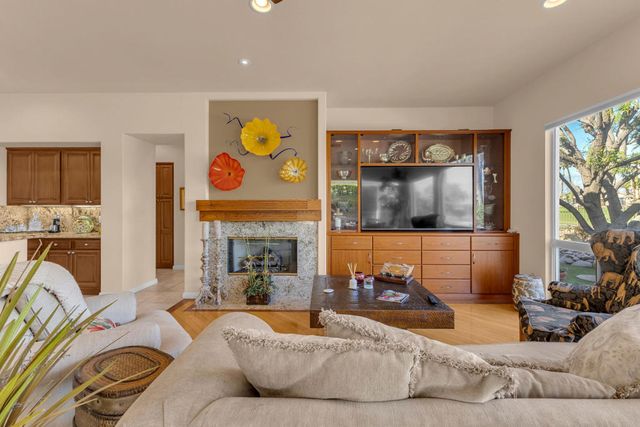 35719 Royal Sage Court, Palm Desert, CA 92211