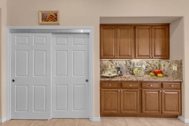 35719 Royal Sage Court, Palm Desert, CA 92211