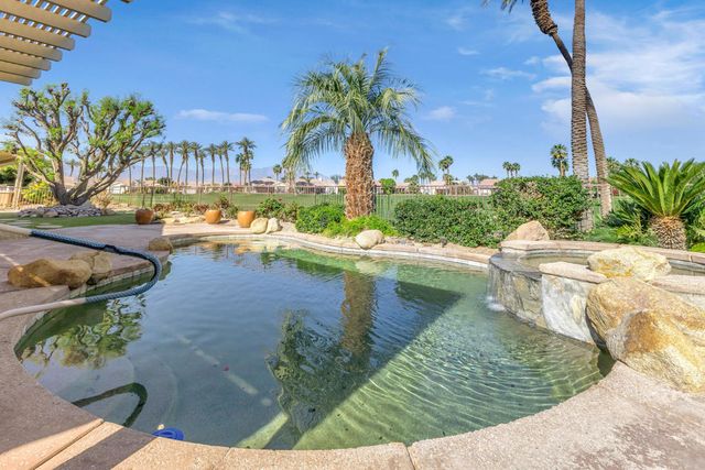 35719 Royal Sage Court, Palm Desert, CA 92211