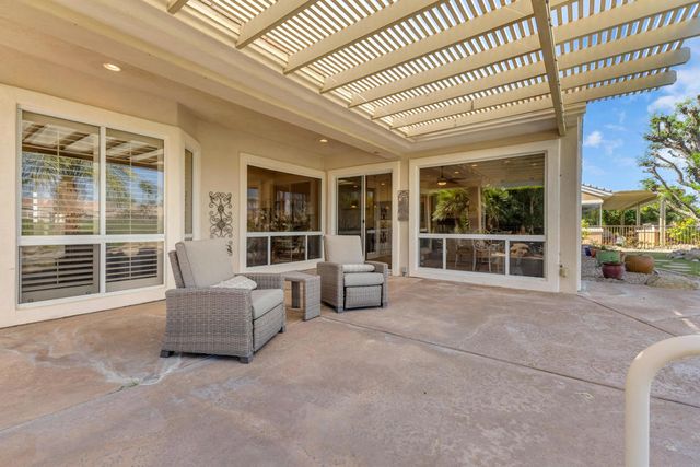 35719 Royal Sage Court, Palm Desert, CA 92211