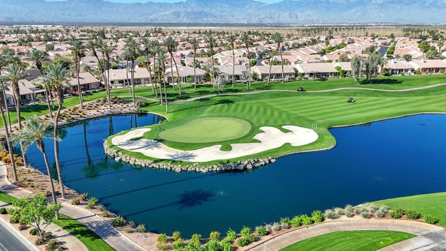 35719 Royal Sage Court, Palm Desert, CA 92211