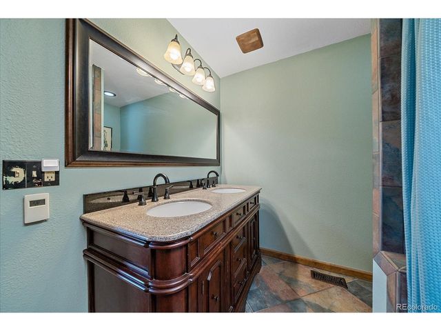 1013 Arrow Wood Dr, Golden, CO 80401