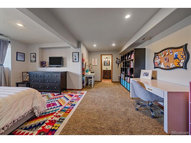 1013 Arrow Wood Dr, Golden, CO 80401