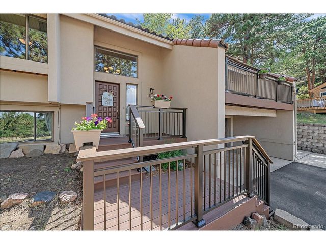 1013 Arrow Wood Dr, Golden, CO 80401