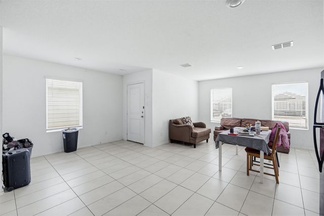 8612 Cottage Creek Drive 13, Fort Worth, TX 76123