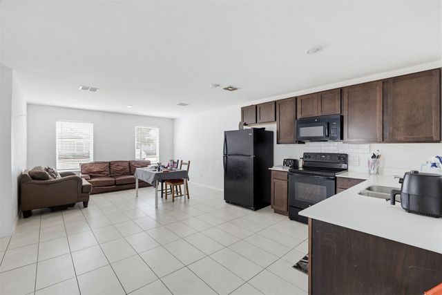 8612 Cottage Creek Drive 13, Fort Worth, TX 76123