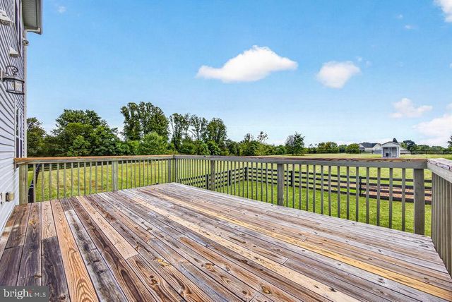 1234 CADENCE WAY, Midland, VA 22728