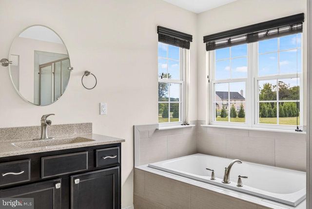 1234 CADENCE WAY, Midland, VA 22728