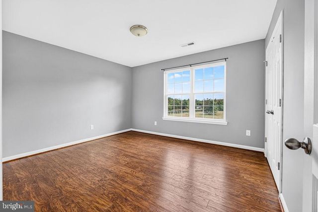 1234 CADENCE WAY, Midland, VA 22728