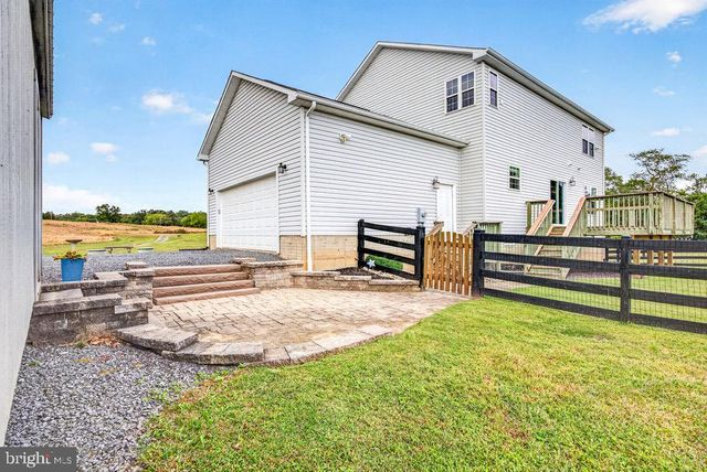 1234 CADENCE WAY, Midland, VA 22728